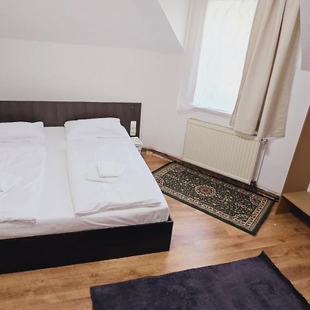 Hotel Zum Deutschen Eck 벨베르트 외부 사진